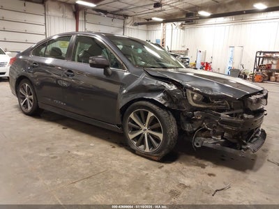 SUBARU LEGACY 2015