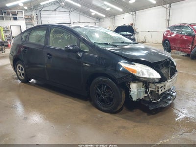 TOYOTA PRIUS 2013