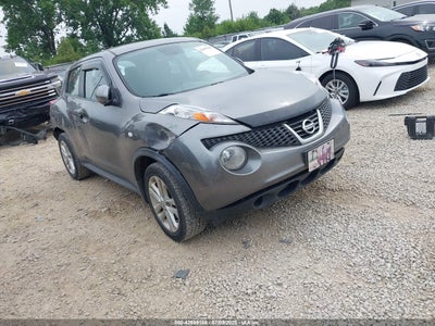 NISSAN JUKE 2013