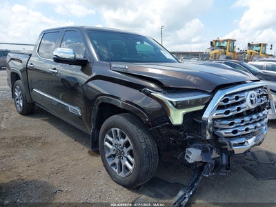 TOYOTA TUNDRA HYBRID 2025