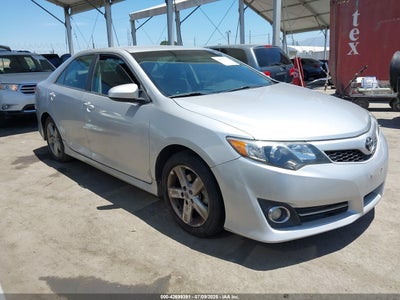 TOYOTA CAMRY 2013