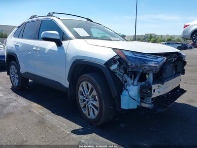 TOYOTA RAV4 2024