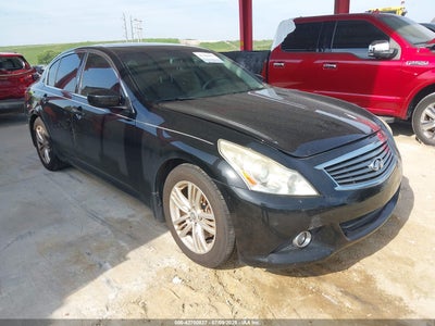 INFINITI G37 2012