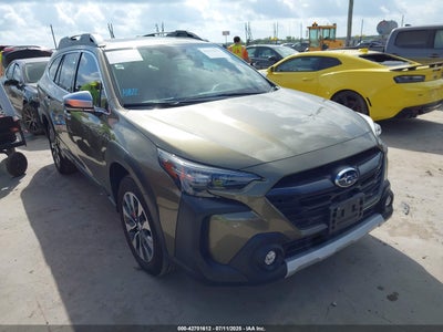 SUBARU OUTBACK 2024