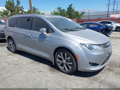 CHRYSLER PACIFICA 2020