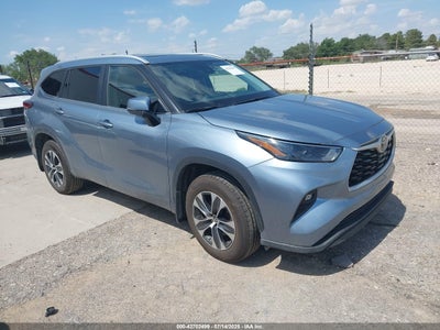 TOYOTA HIGHLANDER 2023