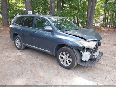TOYOTA HIGHLANDER 2012