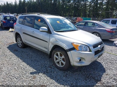 TOYOTA RAV4 2011
