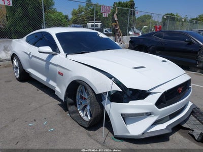 FORD MUSTANG 2019
