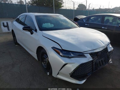TOYOTA AVALON 2021