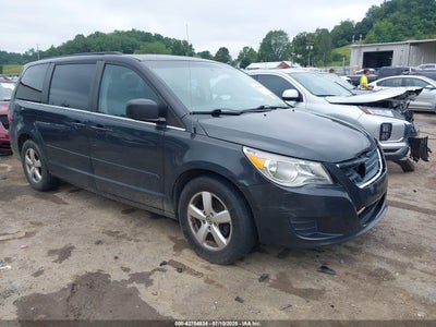 VOLKSWAGEN ROUTAN 2011