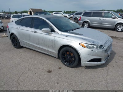 FORD FUSION HYBRID 2016