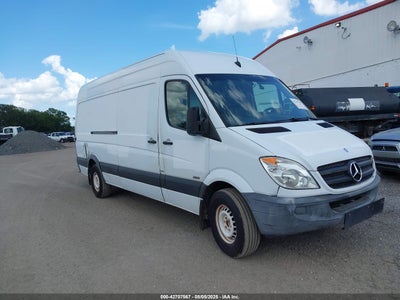 MERCEDES-BENZ SPRINTER 2500 2011