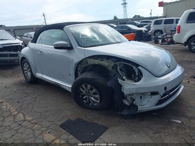 VOLKSWAGEN BEETLE 2017