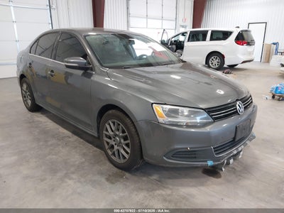 VOLKSWAGEN JETTA 2014