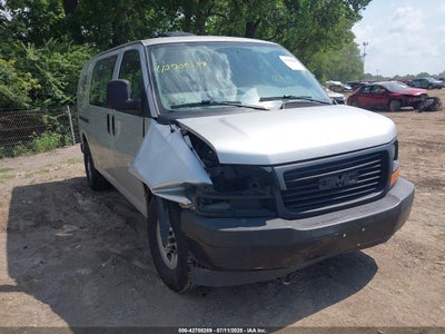 GMC SAVANA 2500 2017