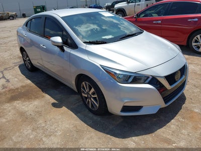 NISSAN VERSA 2020
