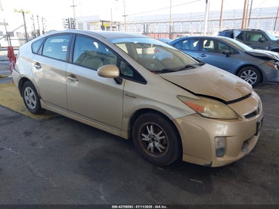 TOYOTA PRIUS 2010
