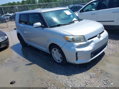 SCION XB 2012