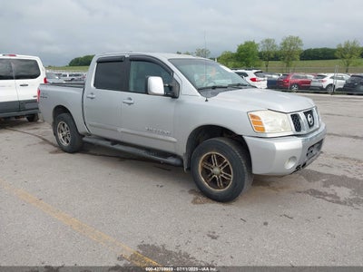NISSAN TITAN 2005