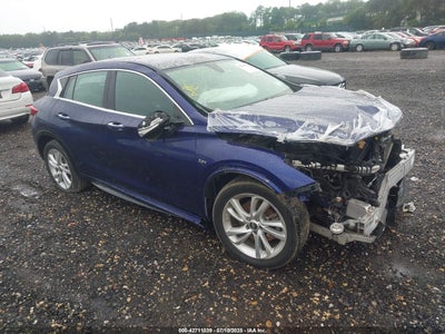 INFINITI QX30 2017