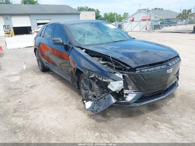 CADILLAC LYRIQ 2024