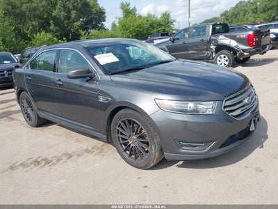 FORD TAURUS 2016