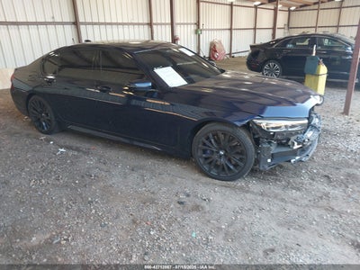 BMW 750 2022