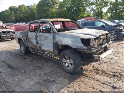 TOYOTA TACOMA 2015