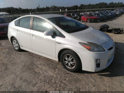 TOYOTA PRIUS 2011