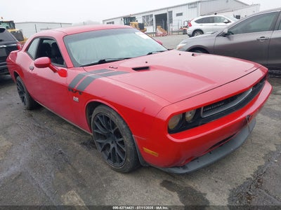 DODGE CHALLENGER 2013