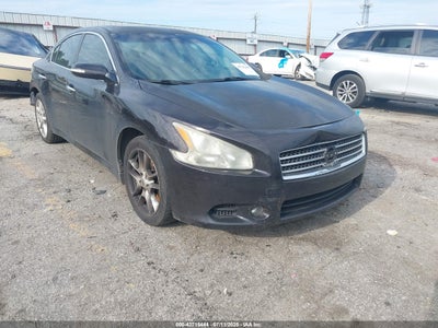 NISSAN MAXIMA 2011