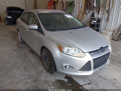 FORD FOCUS 2012