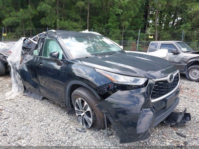TOYOTA HIGHLANDER 2021
