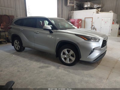 TOYOTA HIGHLANDER 2021