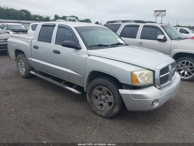 DODGE DAKOTA 2006