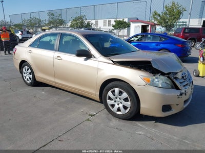 TOYOTA CAMRY 2010