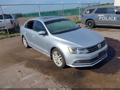 VOLKSWAGEN JETTA 2015
