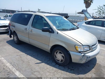 TOYOTA SIENNA 2000