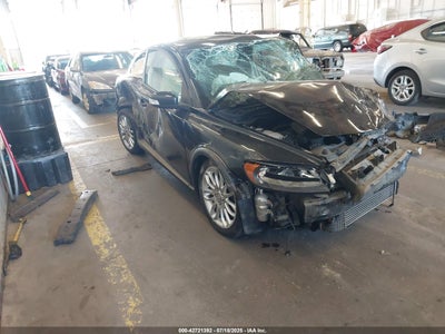 VOLVO C30 2008