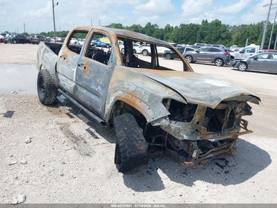 TOYOTA TACOMA 2022