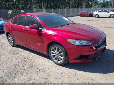 FORD FUSION HYBRID 2017