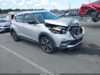 NISSAN KICKS 2020