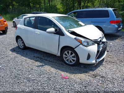 TOYOTA YARIS 2015