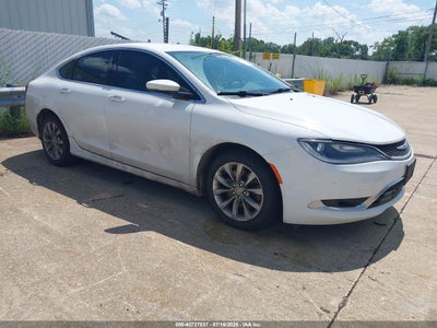 CHRYSLER 200 2015