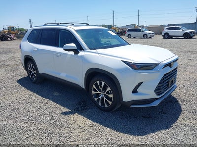 TOYOTA GRAND HIGHLANDER 2024
