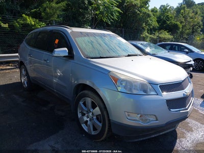 CHEVROLET TRAVERSE 2011