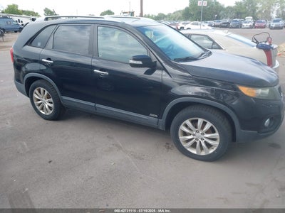 KIA SORENTO 2011