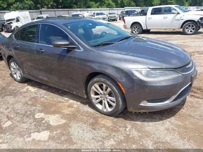 CHRYSLER 200 2015
