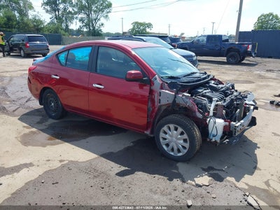 NISSAN VERSA 2013